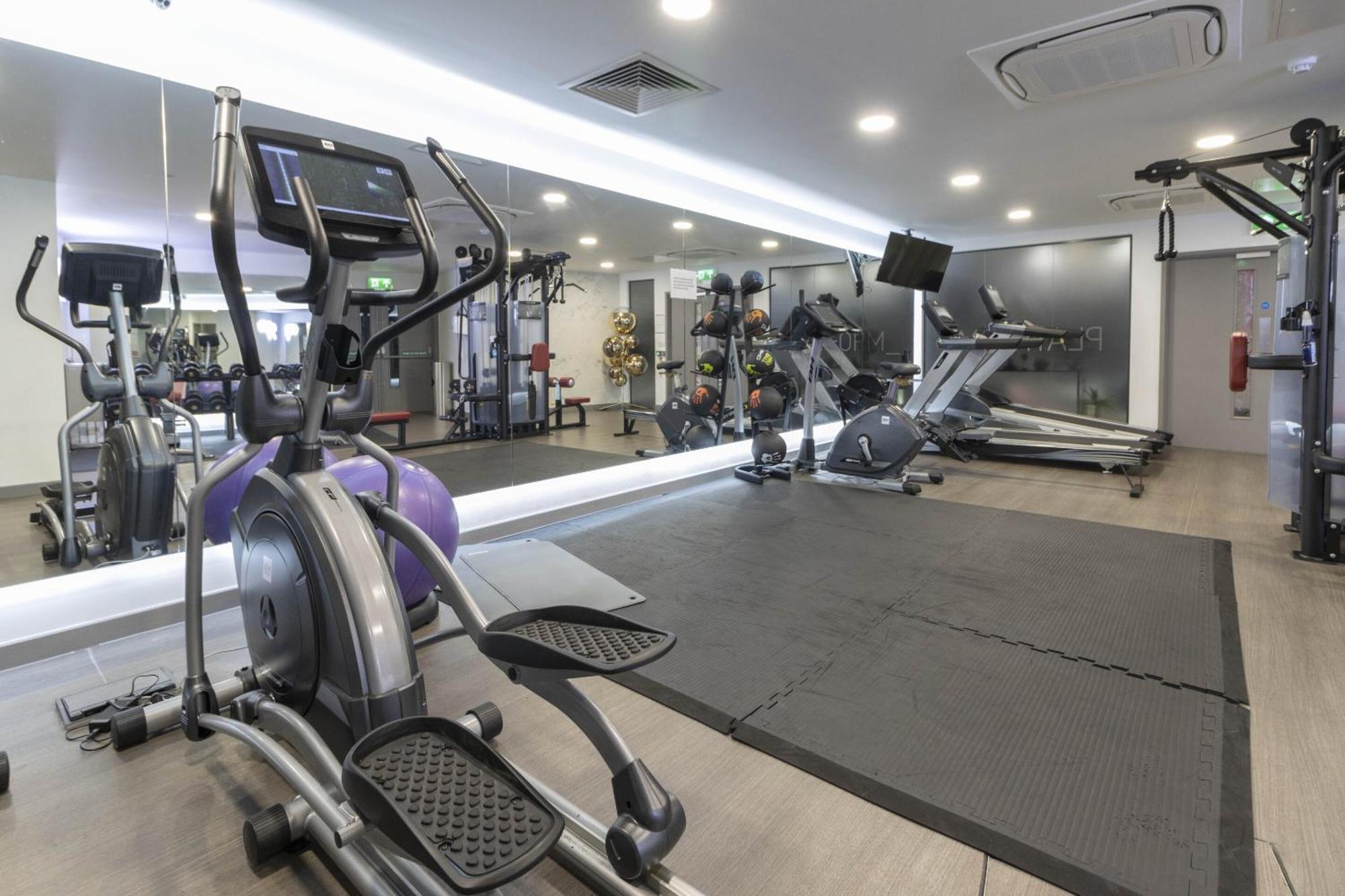 Apartmán Linacre 1&2 - One And Two Bed Flat Behind The Cathedral With Free Parking And Fast Wifi Exeter Exteriér fotografie