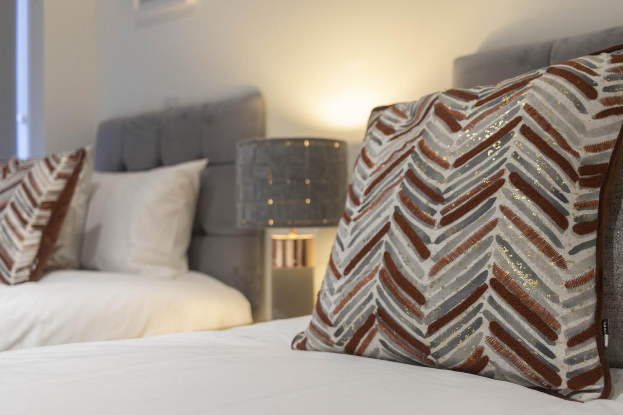 Apartmán Linacre 1&2 - One And Two Bed Flat Behind The Cathedral With Free Parking And Fast Wifi Exeter Pokoj fotografie